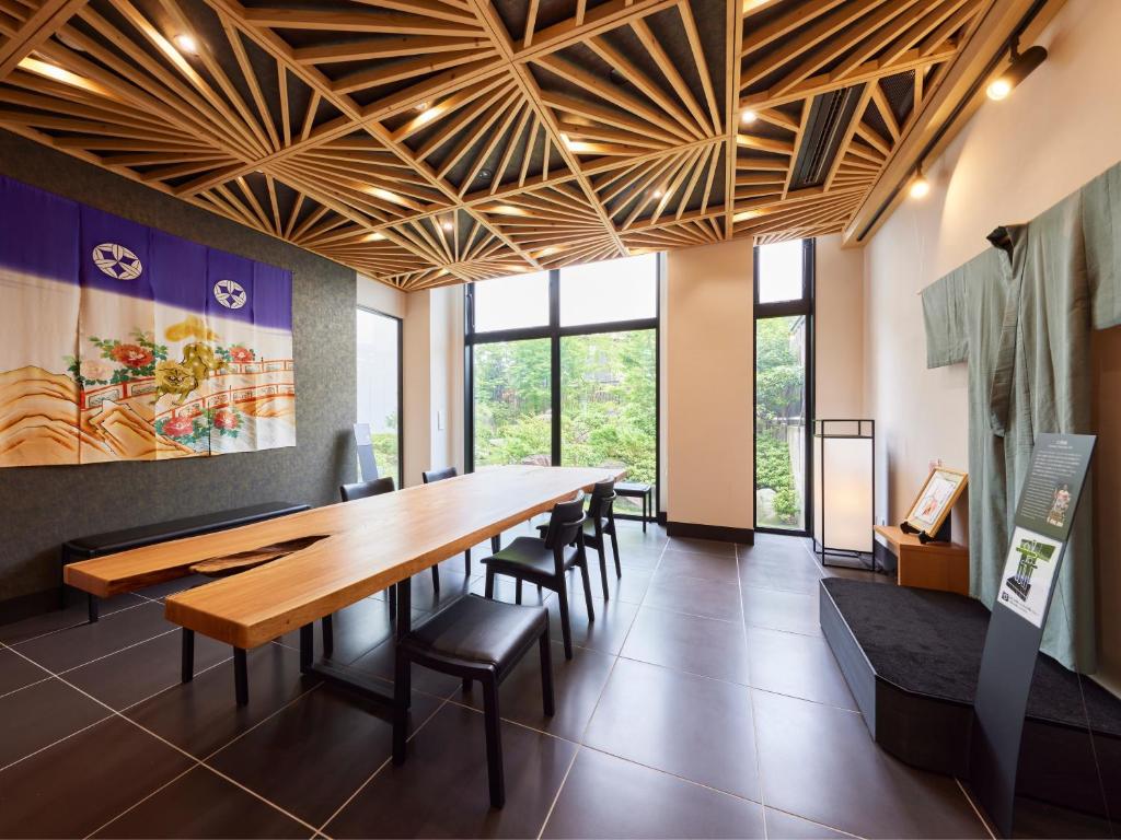 Foto da galeria de Kanazawa Sainoniwa Hotel em Kanazawa