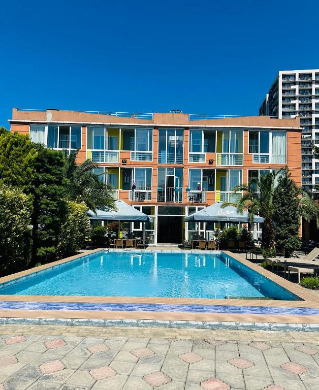 Bazén v ubytování Hotel Buta nebo v jeho okolí