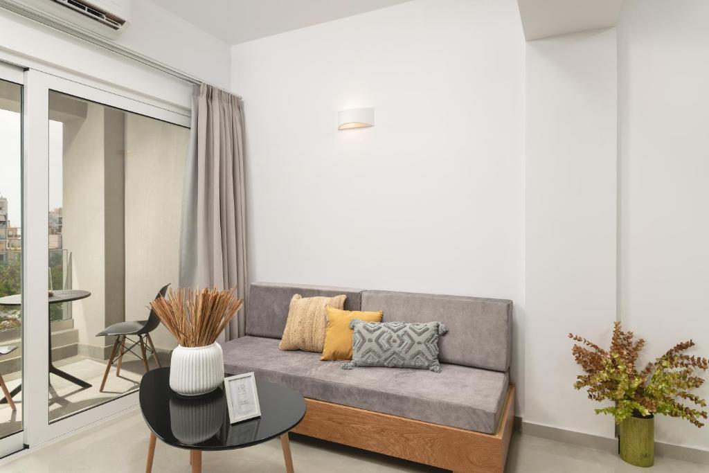 Elia City Apartments - 14