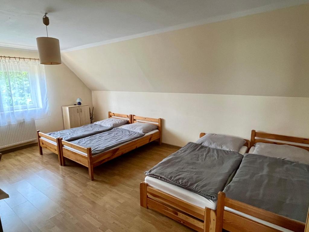 Fotografia z galérie ubytovania Holiday Home na Mazurach nad Jeziorem v destinácii Regiel