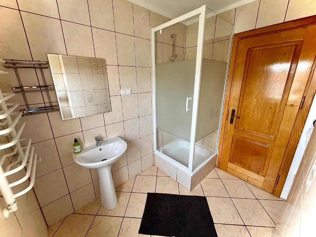 Fotografia z galérie ubytovania Holiday Home na Mazurach nad Jeziorem v destinácii Regiel