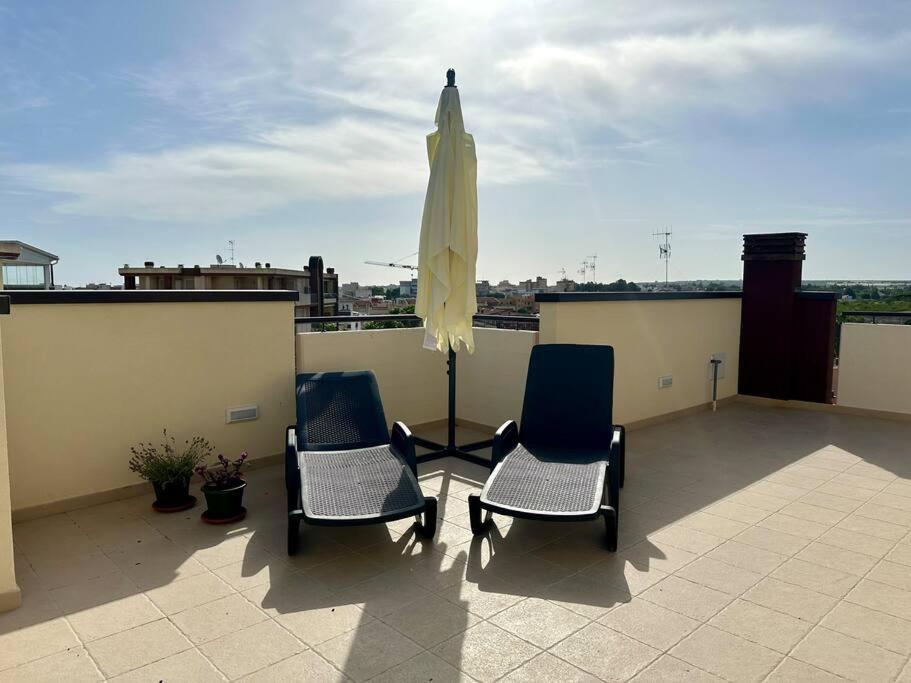 Uma varanda ou terraço em Attico al Sovrano - Nel cuore della Puglia!