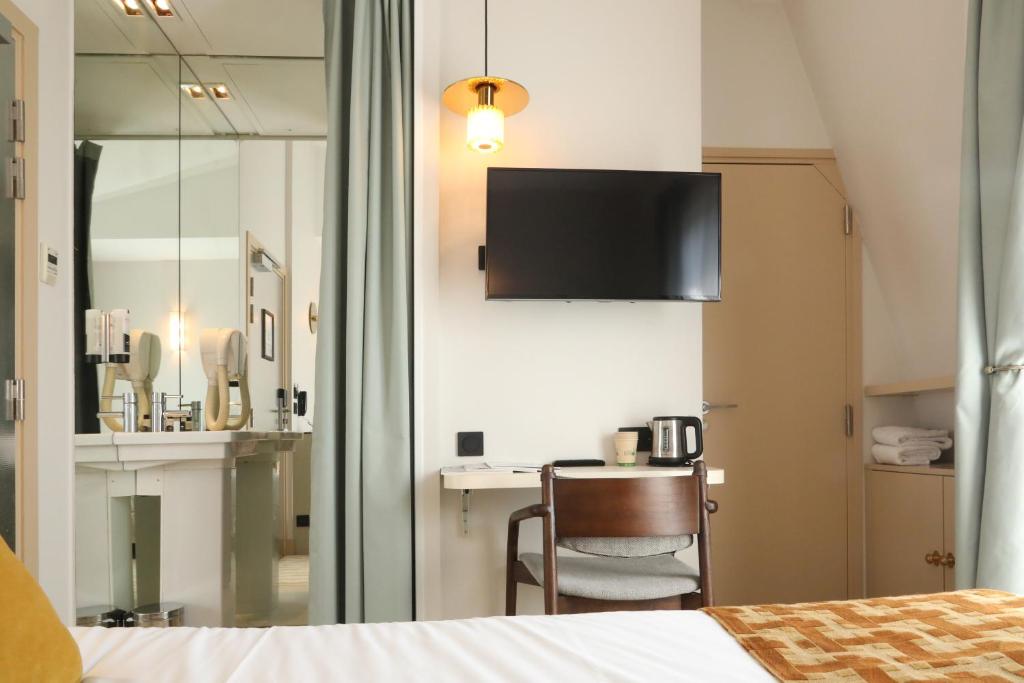 Five Boutique Hotel Paris Quartier Latin - Resim 3