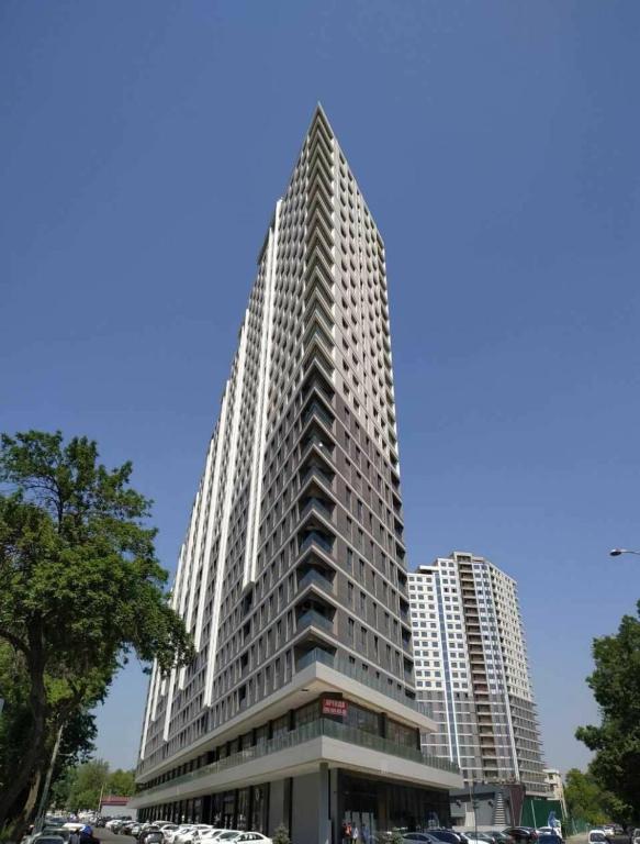 Ең кеуделі жалаңаш қыздар Жалаңаш Алиса Ненашева