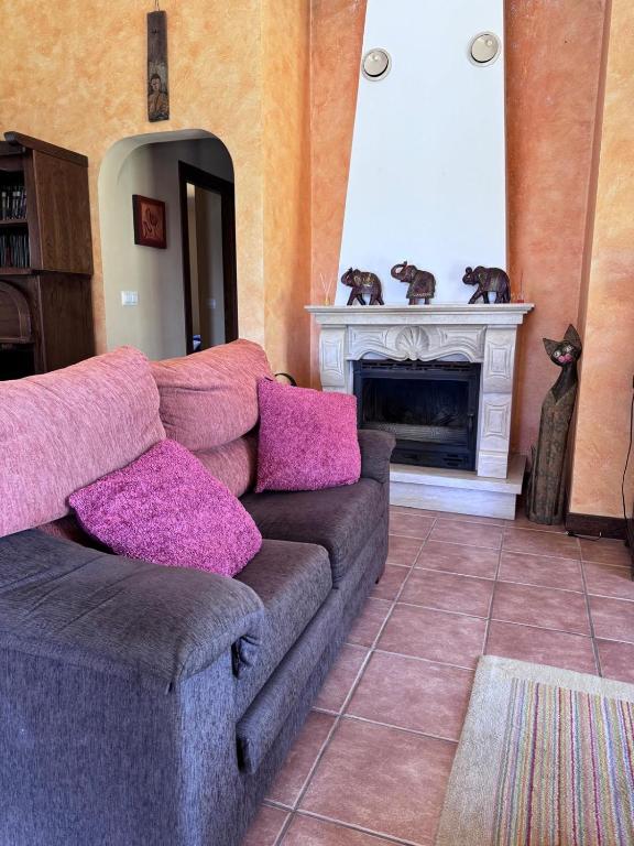 Posezení v ubytování Casa 2 habitaciones con piscina y cenador al aire libre