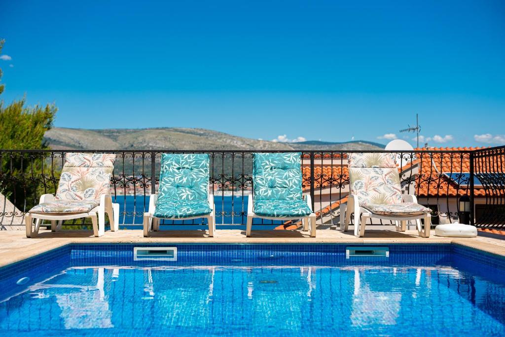 Villa Sunset Apartments