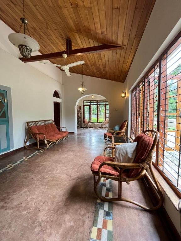 Kandy Living Homestay - 9