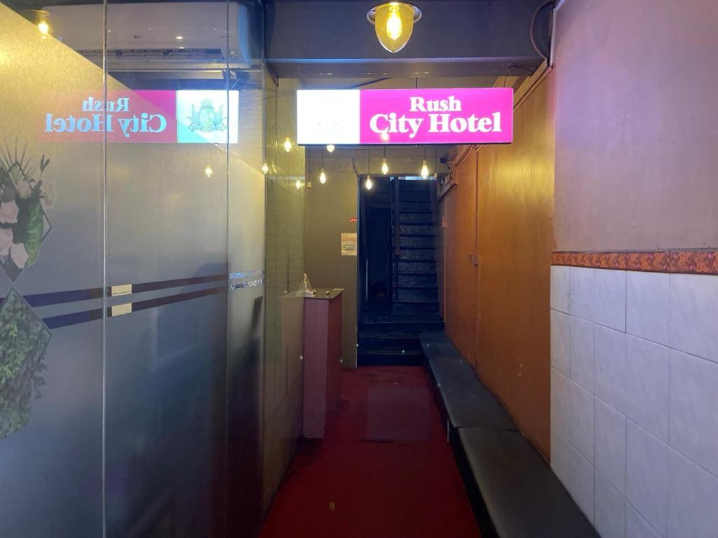 Fotografie z fotogalerie ubytování Rush City Hotel Kandy v destinaci Kandy