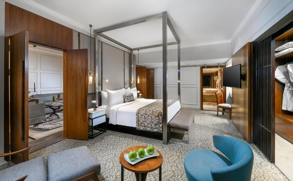 Sonesta Hotel Tower & Casino Cairo - Deluxe Suite