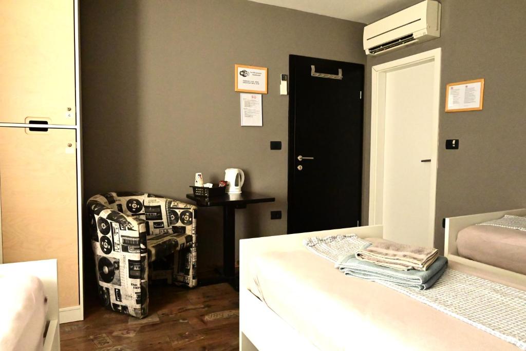 Rock Rooms Pula - Triple Room With Bathroom