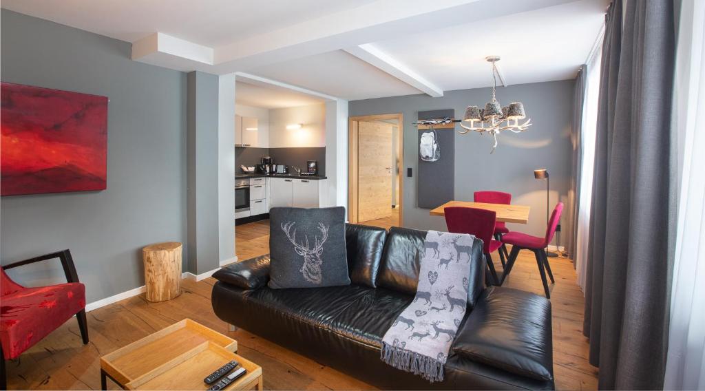 Black Forest Lodge - 3