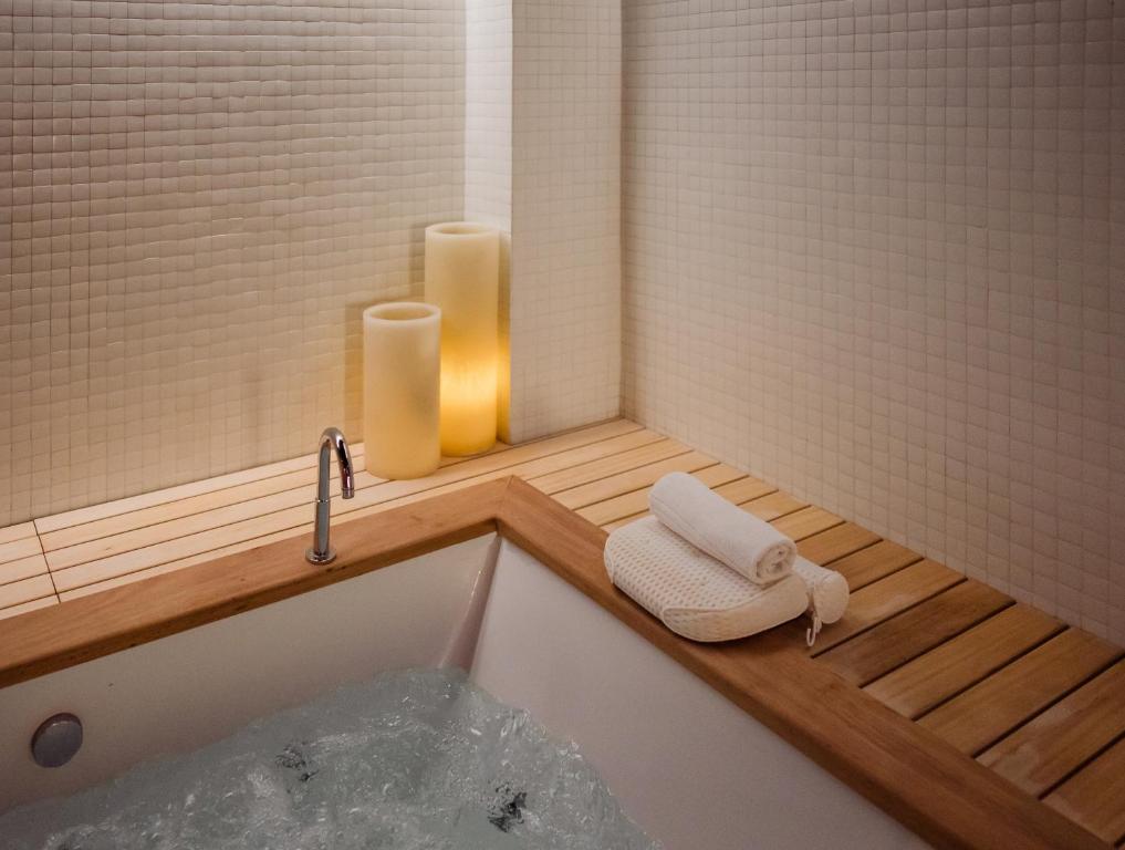 Hotel Miró - Resim 3