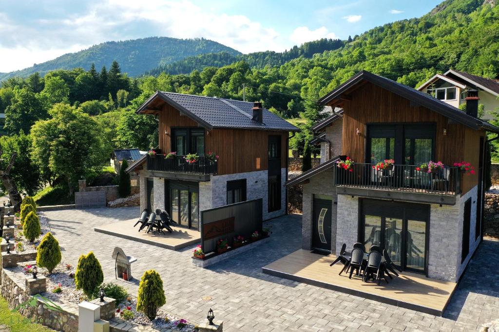 Limi-Resort - Housity