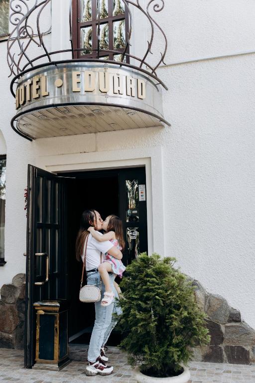 Hosté ubytování Eduard Hotel