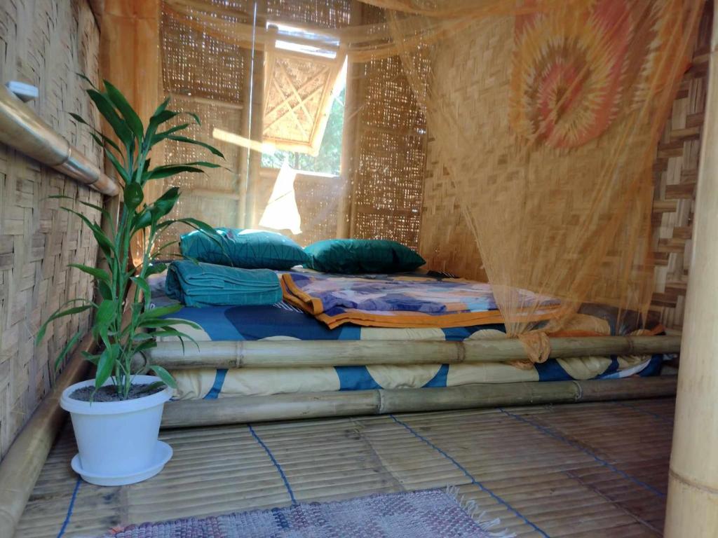 Uncle Hippie's Dream - 19