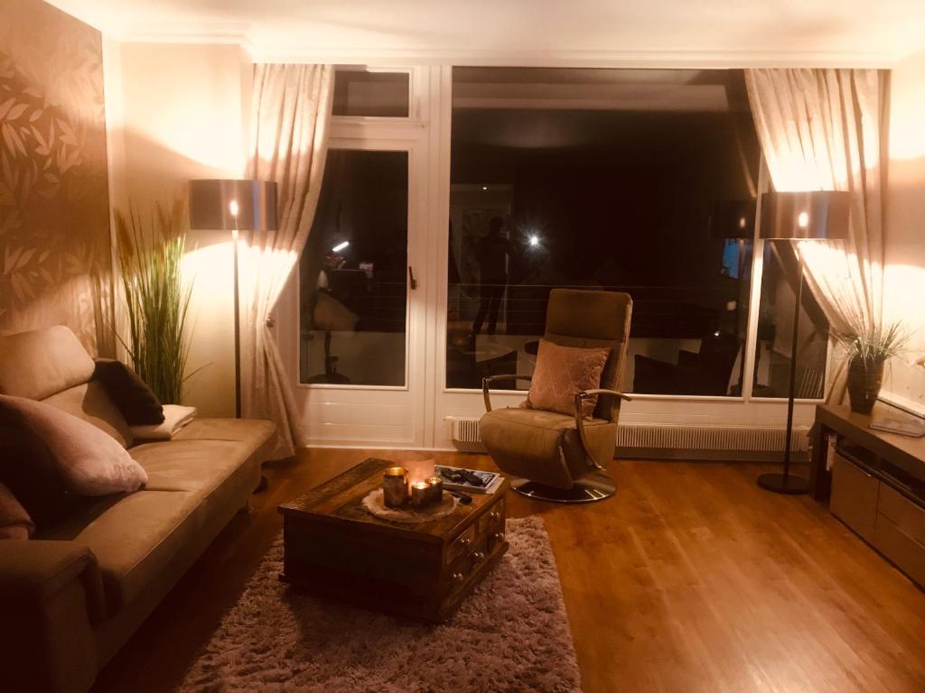 Posezení v ubytování Strandappartement 715 im Plaza Premium Hotel