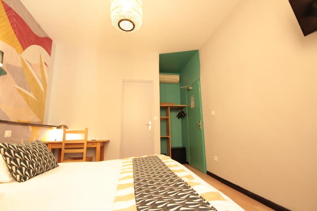 Hôtel Des Arts, Artisanal et Indépendant - Resim 38