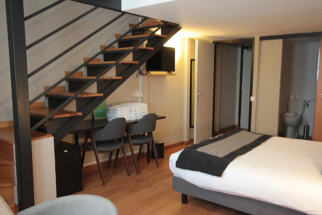 Hôtel Des Arts, Artisanal et Indépendant - Resim 34