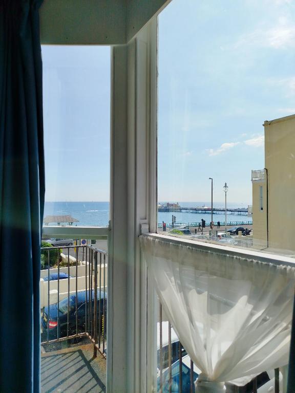 The Willows - Resim 6