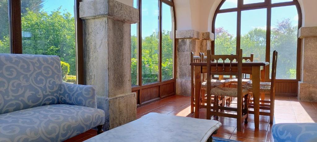 Posezení v ubytování Chavarri Etxea, casa indiana XBI00149