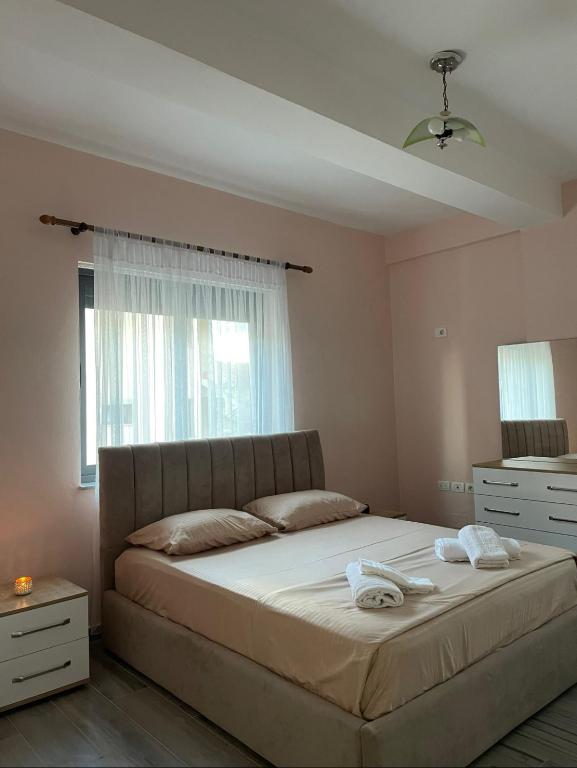 Postel nebo postele na pokoji v ubytování Apartment in Shkodra