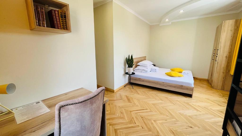 People Guest House - Chambre Quadruple Confort