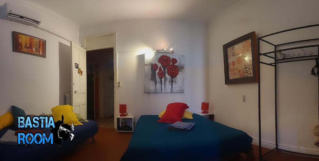 Postel nebo postele na pokoji v ubytování Bastia Room