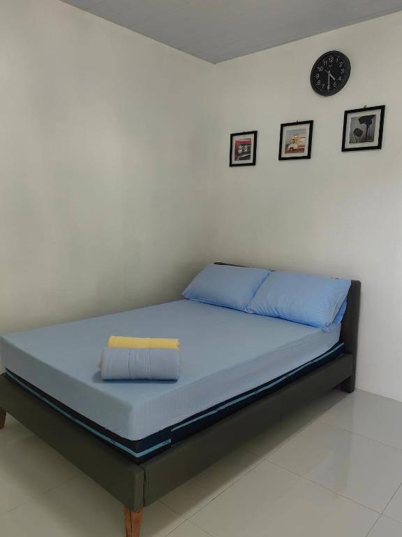 Postel nebo postele na pokoji v ubytování Jaoren Transient House