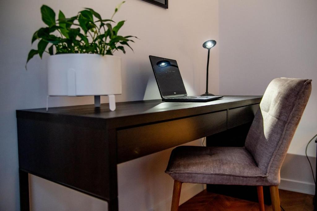 Apartments Częstochowa - Słoneczna Kamienica - Prywatny Parking free! - 15