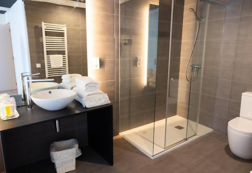 Hotel Montes - Resim 35