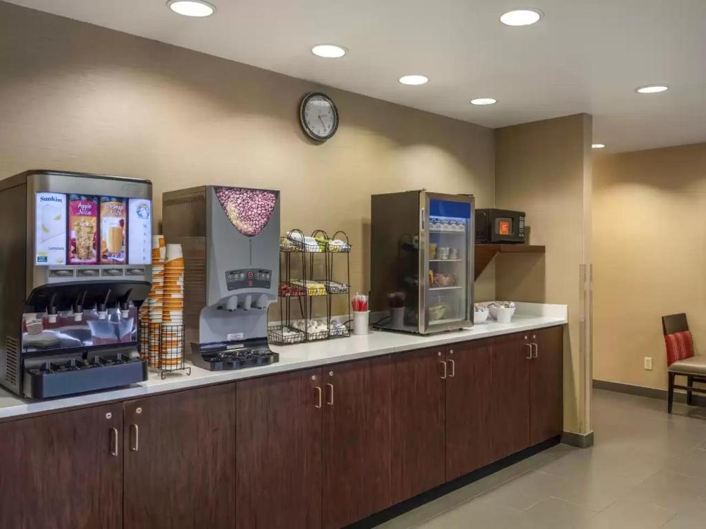 Comfort Inn Duncansville - Altoona photo