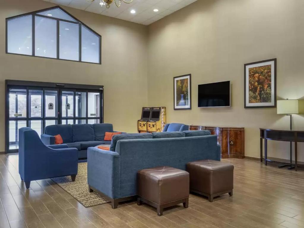 Comfort Inn Duncansville - Altoona photo