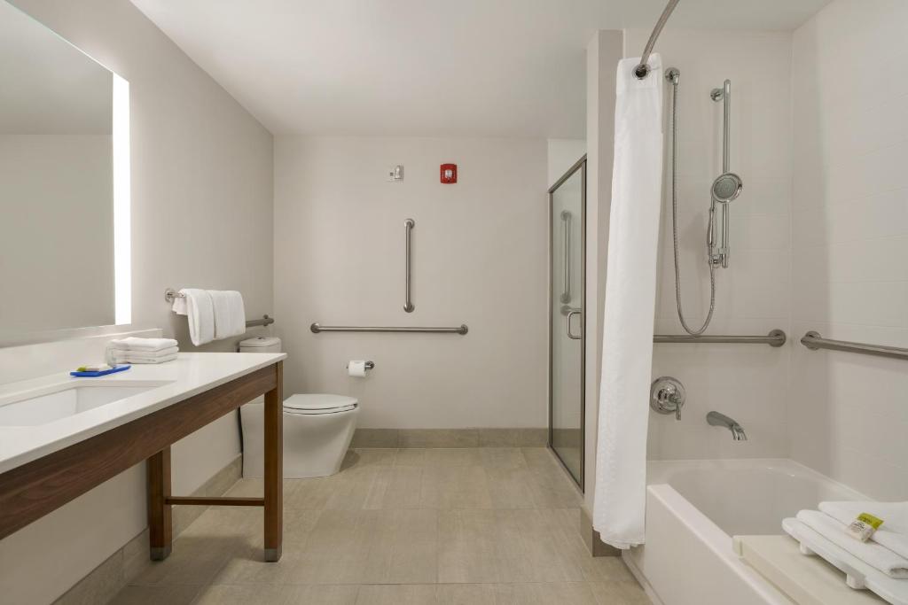 Holiday Inn Express Hotel & Suites Mount Pleasant - Charleston, an IHG Hotel - Deluxe Suite - Mobility Accessible - Niet Roken