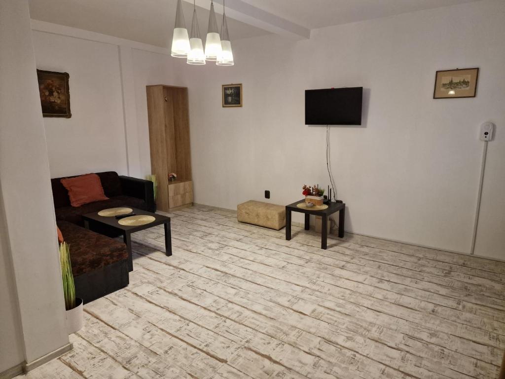 ULLYSSES GUEST HOUSE - Resim 6