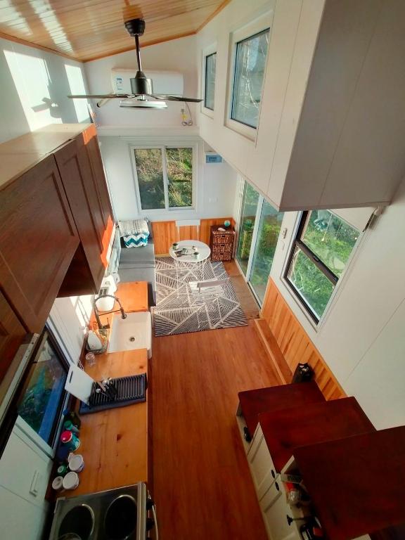 The Cyber Hut - Resim 4