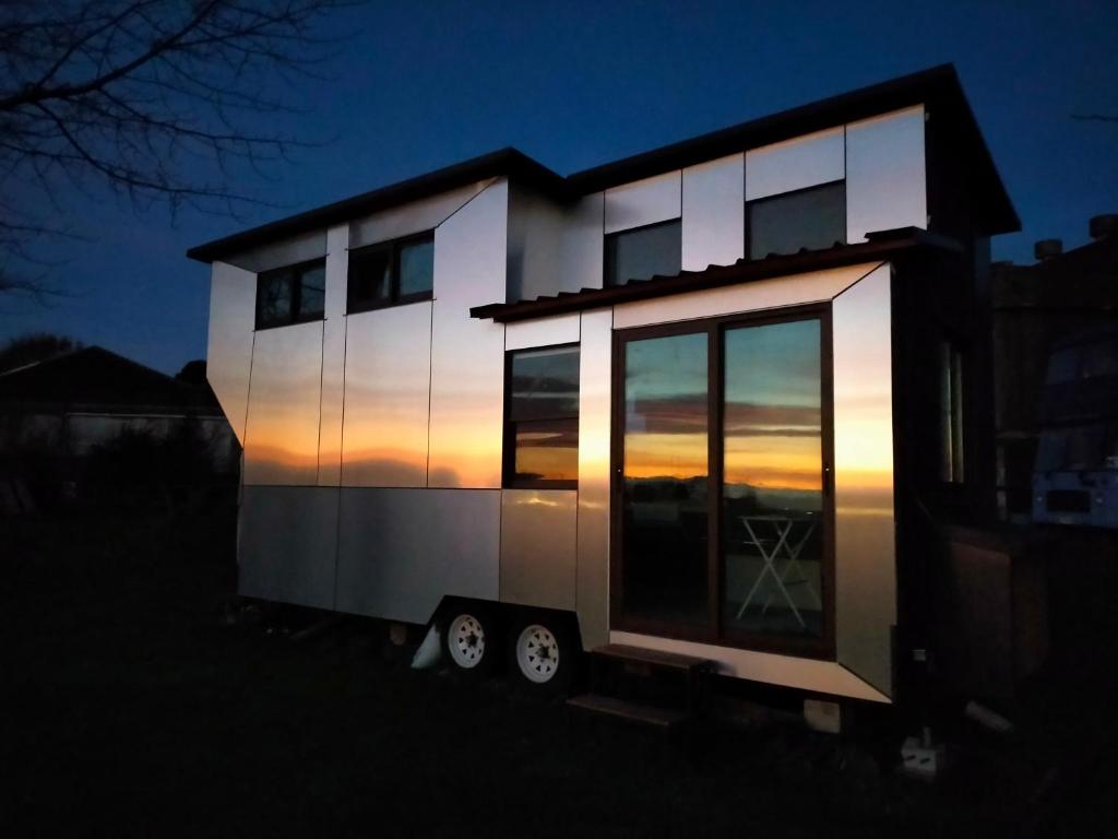 The Cyber Hut - Resim 10