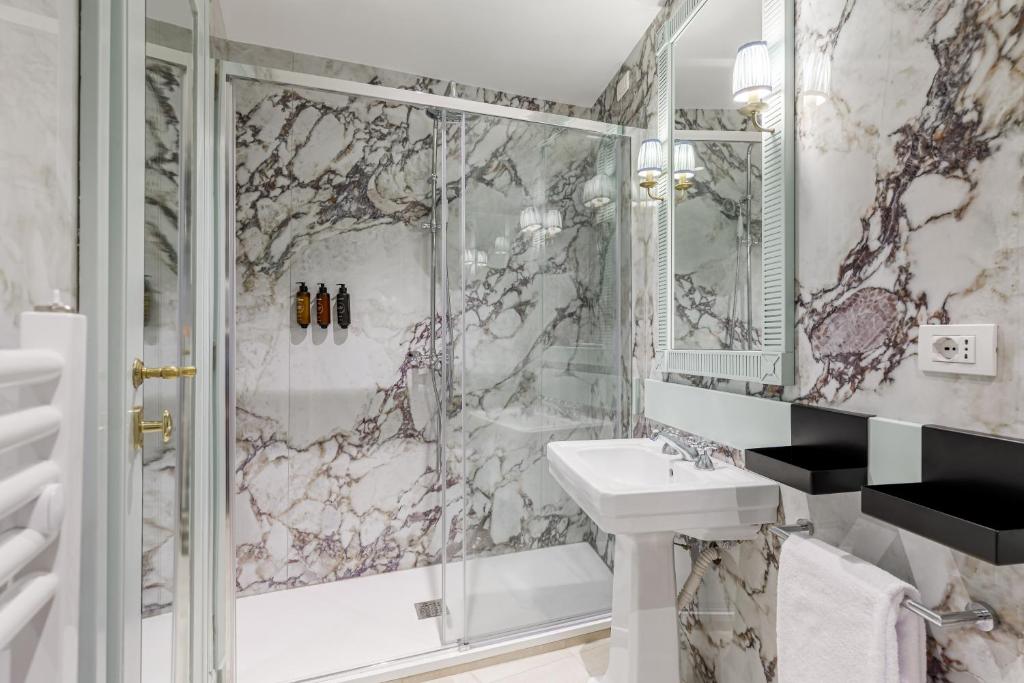 Room Mate Collection Isabella, Florence - 14