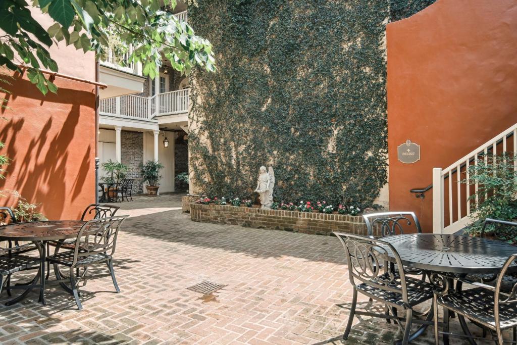 French Market Inn photo