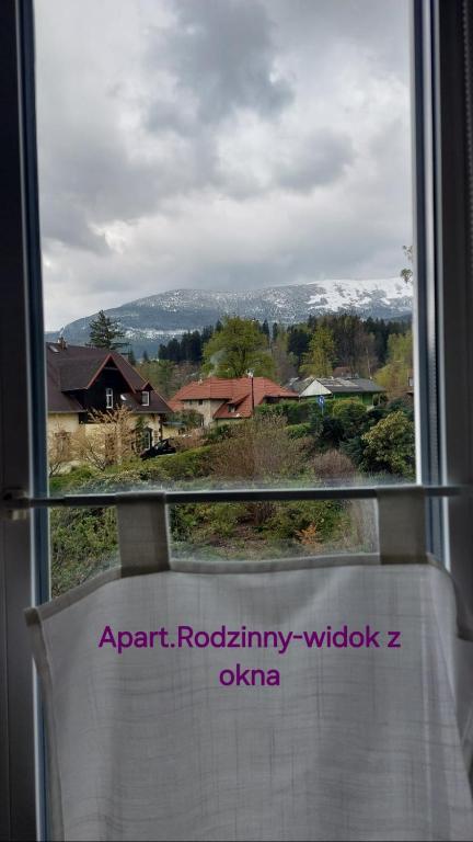 Výhľad na hory alebo výhľad na hory priamo z apartmánu