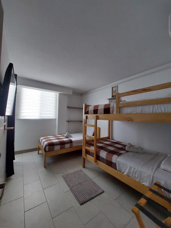 Libertad 109 Hotel con Generador Eléctrico - 三个房间