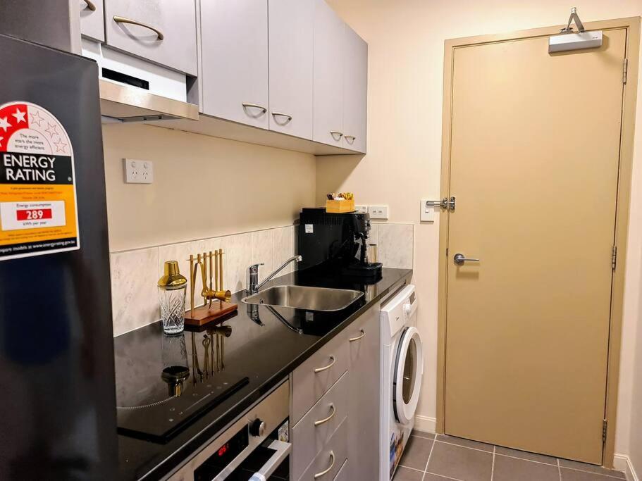 City Zen - Patio & Pool - Resim 16