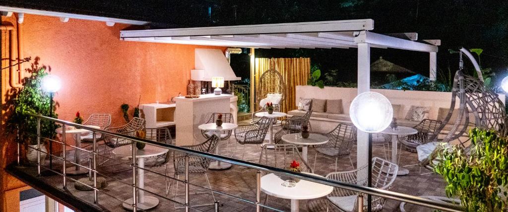 Cristina Apartments - 19