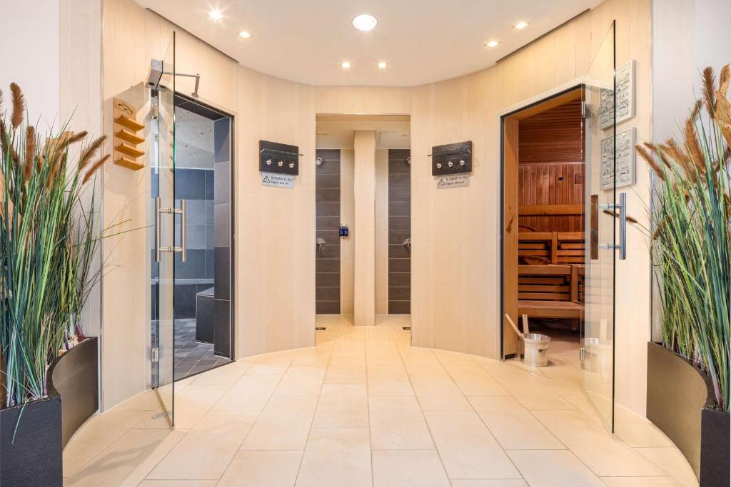 Radisson Blu Hotel, Hamburg Airport - Resim 23