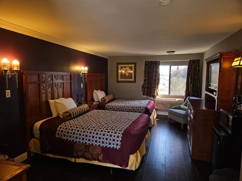 Fullerton Inn - Habitación Queen Con Dos Camas Queen