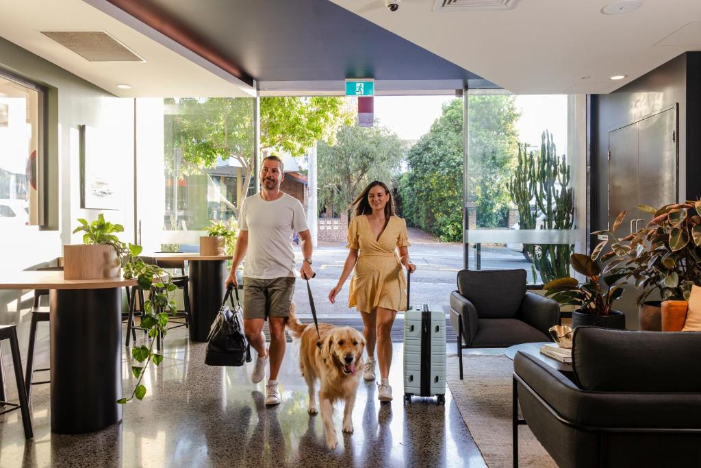 Sage Hotel James Street - Resim 3