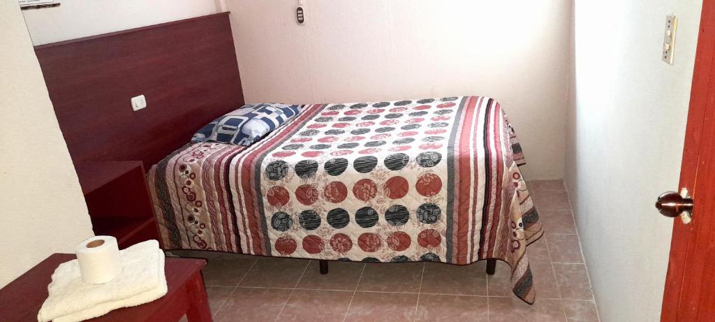 Hotel Ideal, Your House in Quetzaltenango - 双床间 - 带共用浴室