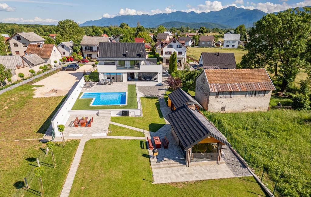 Bassein majutusasutuses Pet Friendly Home In Kaniza Gospicka või selle lähedal
