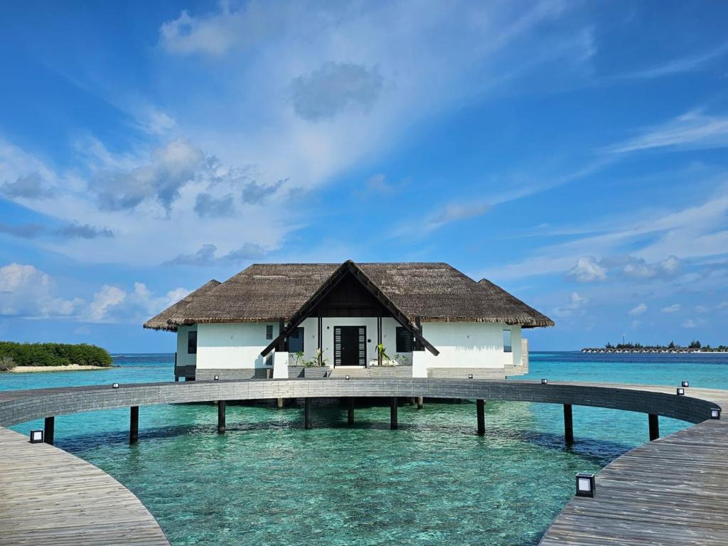 NOOE Maldives Kunaavashi - Stay 5 nights or more and get Free Round Trip Speedboat and 50 USD Spa Credit for two pax, valid till 30th September 2026 photo
