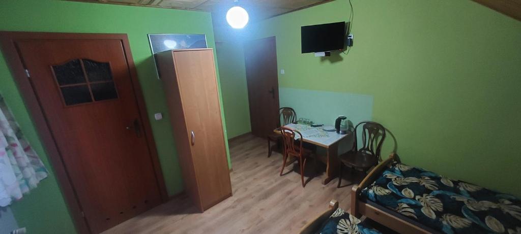 Kwatera u Stasia i Małgosi - Triple Room With Private Bathroom