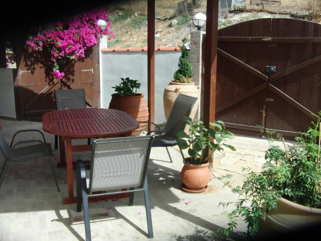 Zahrada ubytování Artemis Appartments